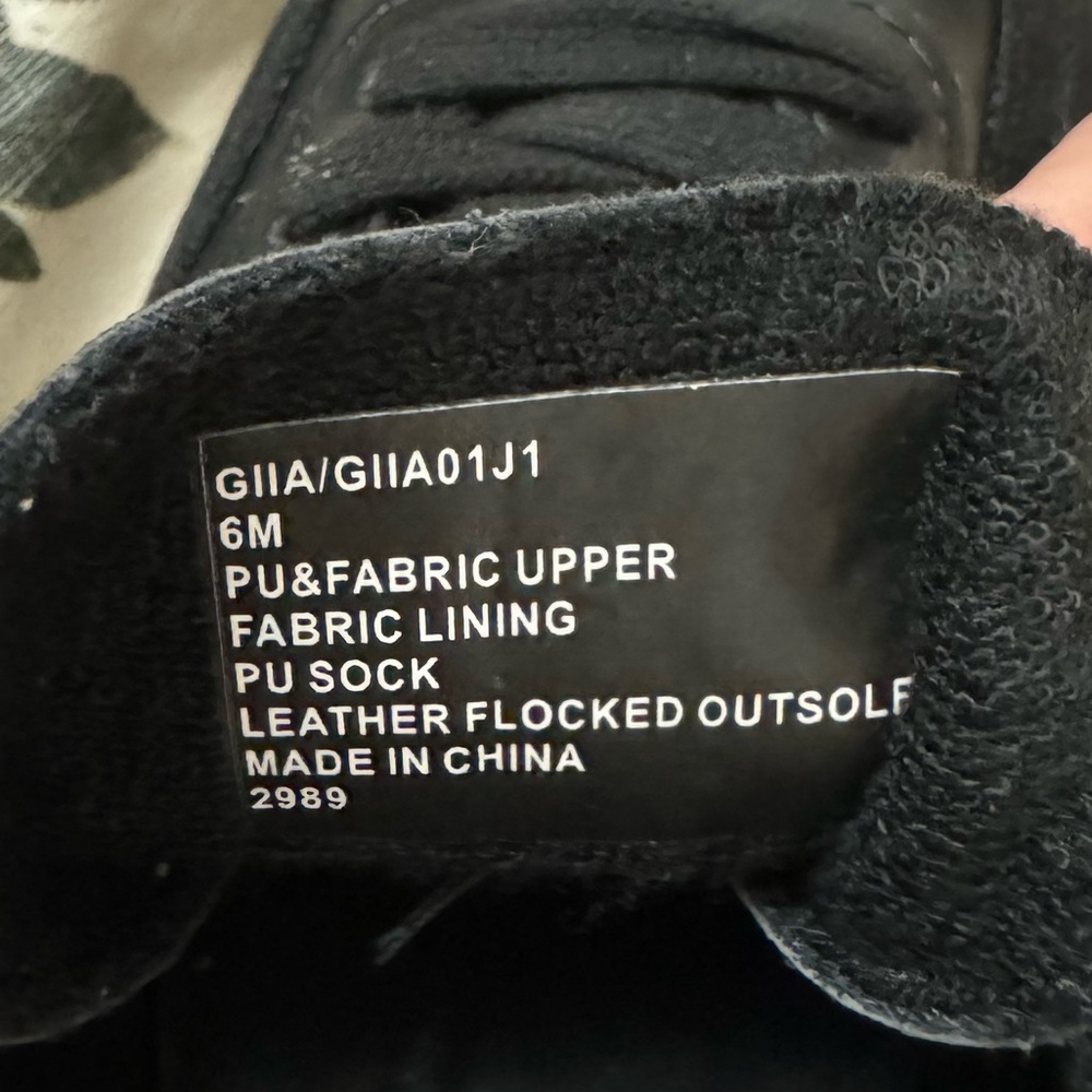 Madden Girl Gia Sneakers - Picture 11 of 12
